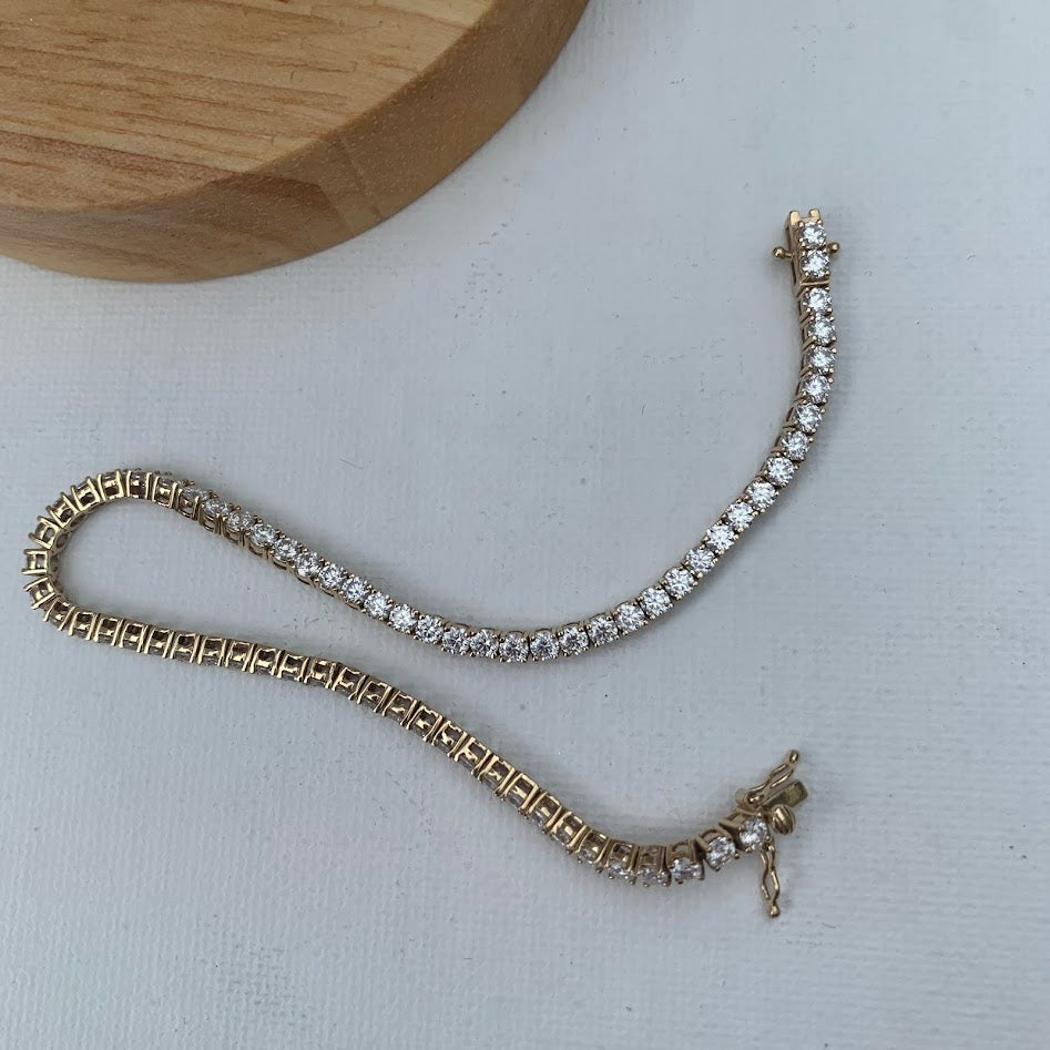 10K Gold Moissanite Tennis Bracelet | 2.5mm | 7"