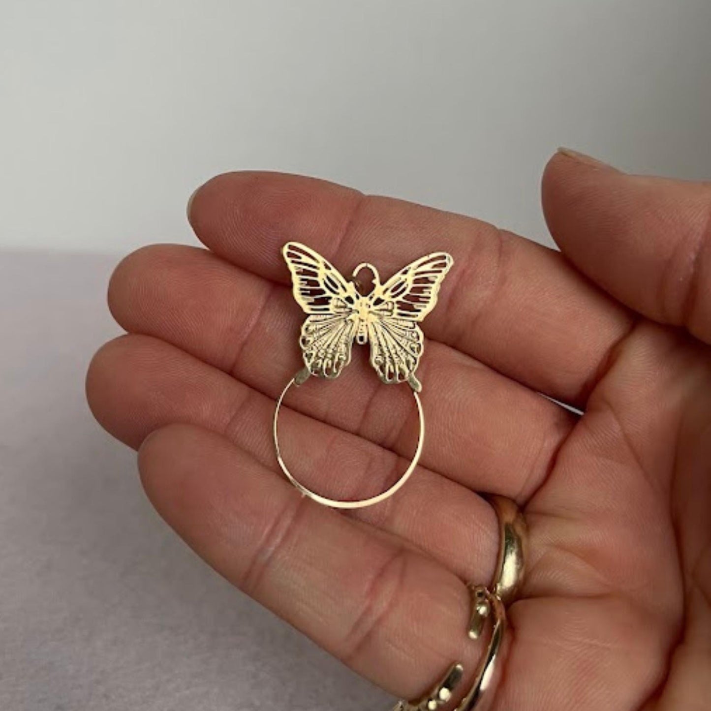 Vintage 14k Yellow Gold Butterfly Charm Holder Pendant – Layering Necklace