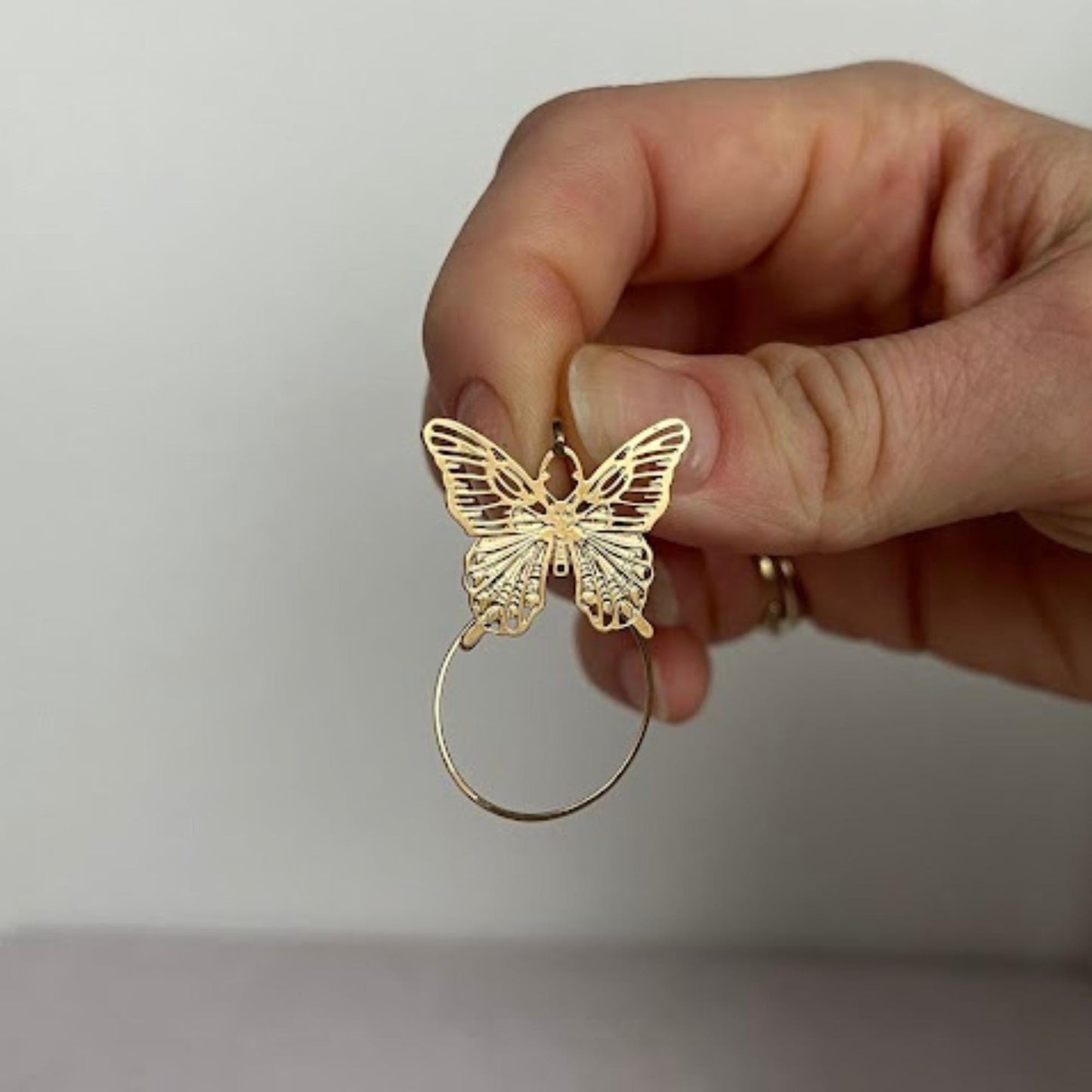 Vintage 14k Yellow Gold Butterfly Charm Holder Pendant – Layering Necklace
