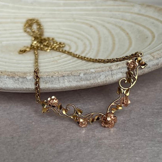 Vintage 10K Yellow Gold Rose Motif Necklace with Rope Chain - 18”