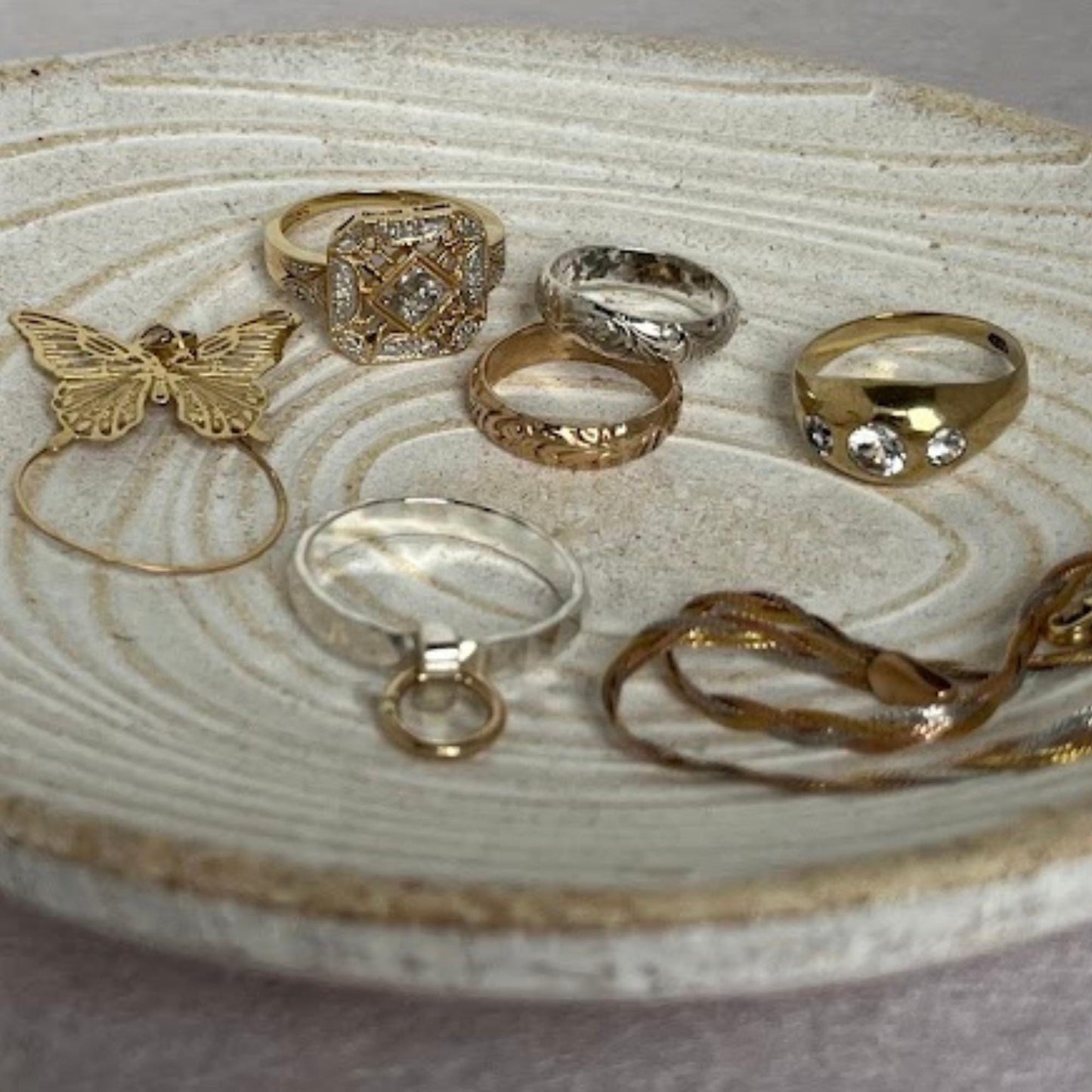 Vintage 8K Gold CZ Accent Ring (Size 54 / US 7) - Made in Germany