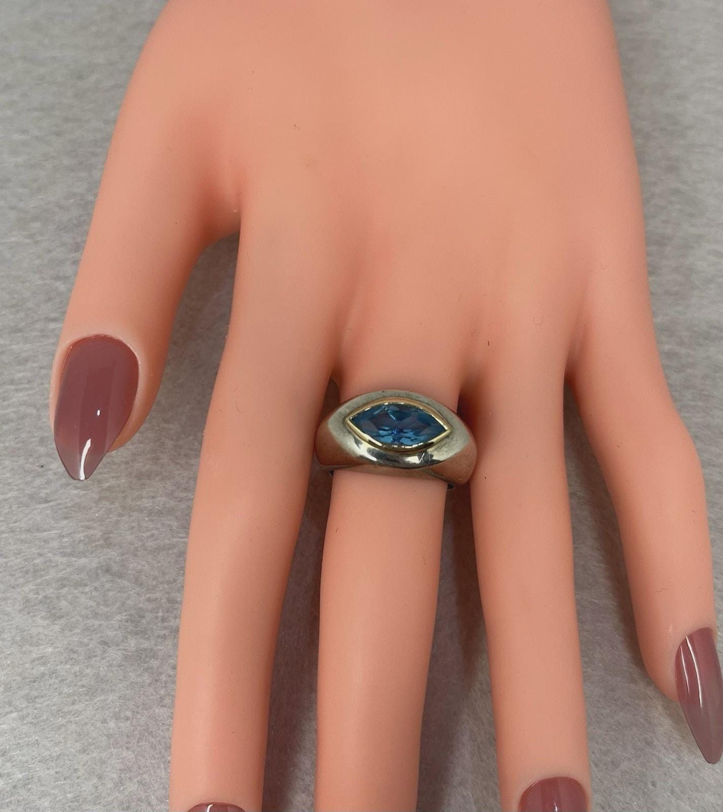 Vintage Blue Topaz Ring 925 Sterling Silver & 14k Gold East West Marquise Size 7