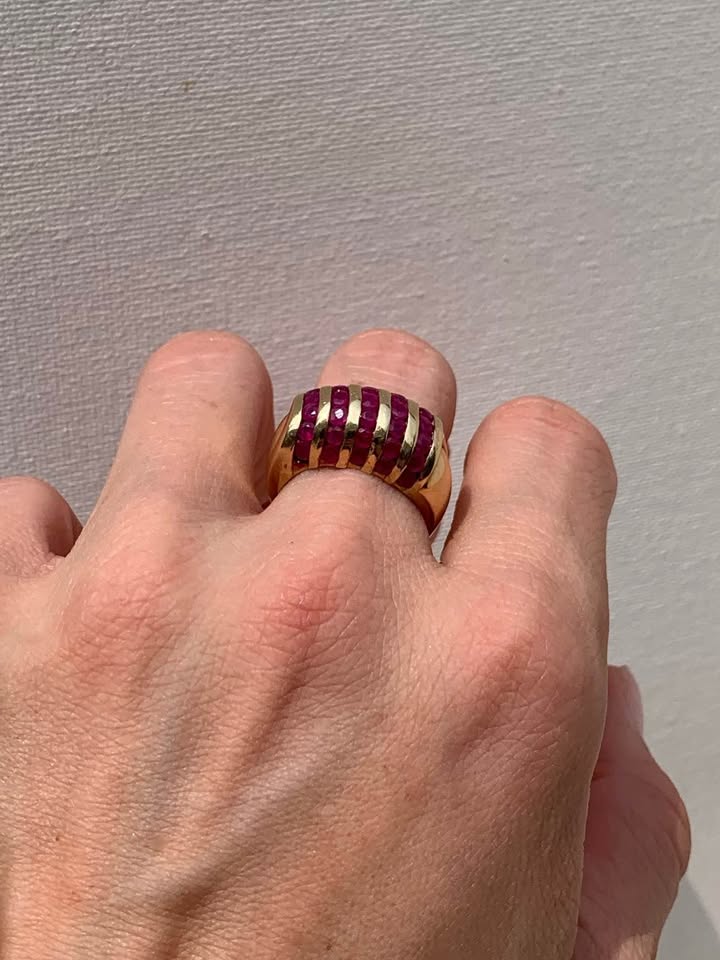 Vintage 10K Gold Natural Ruby Statement Ring | 6.86g | Size 7