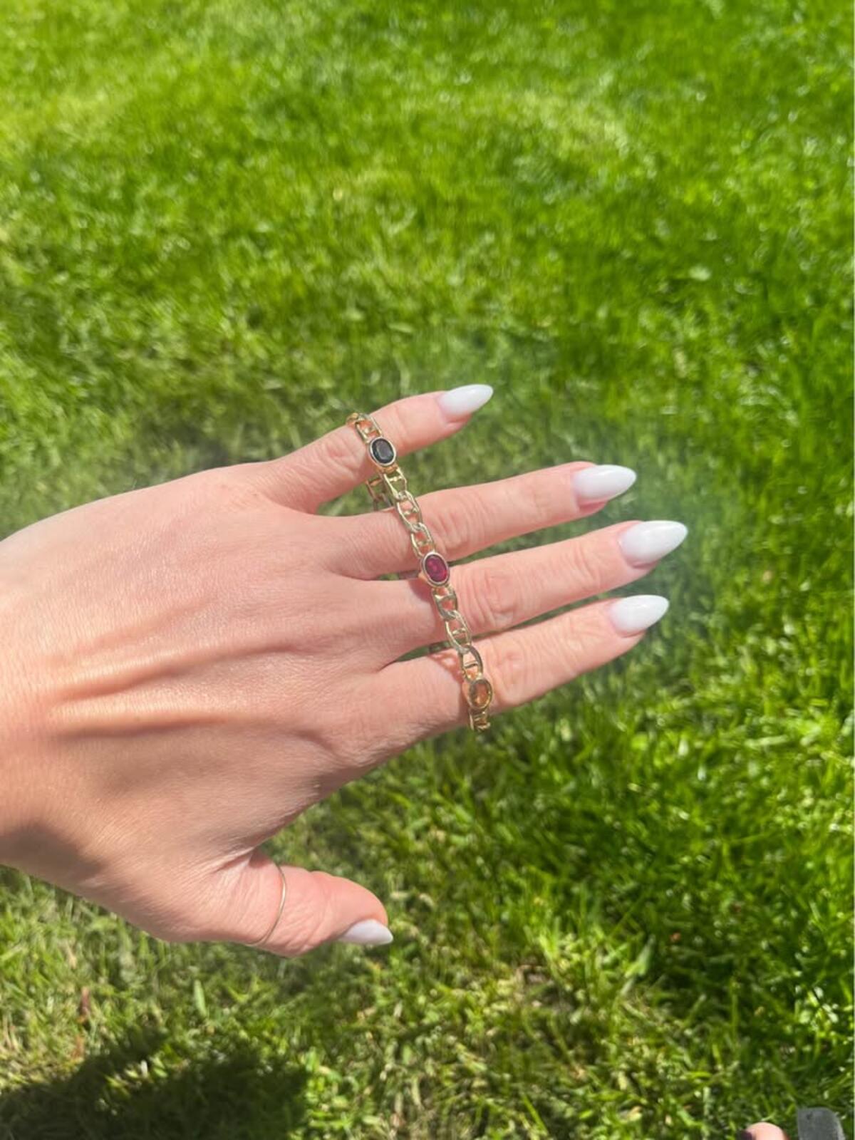 14k Yellow Gold Figaro Bracelet with Bezel Set Gemstones - 7” - 10.91g