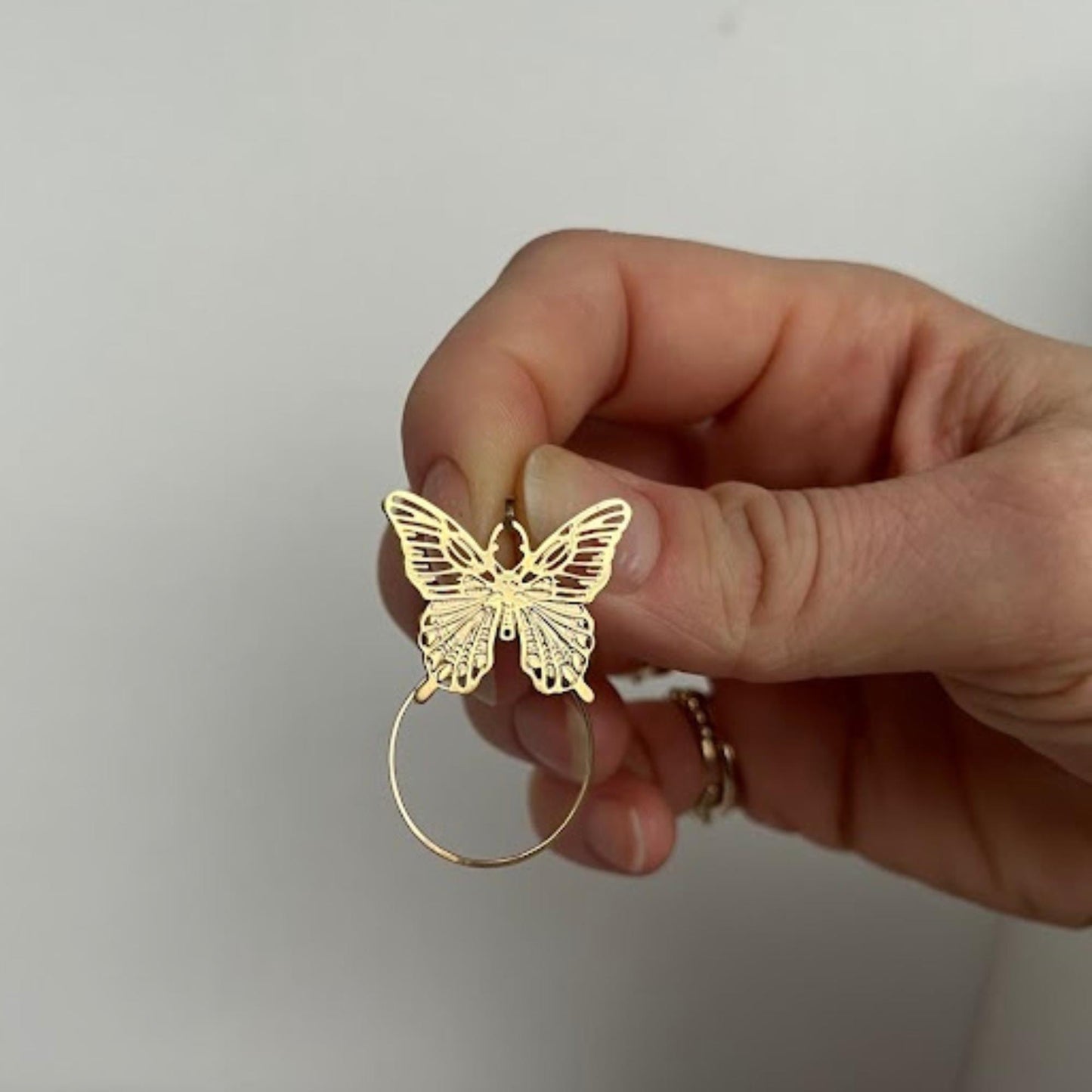 Vintage 14k Yellow Gold Butterfly Charm Holder Pendant – Layering Necklace