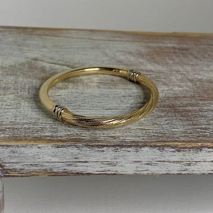 Vintage 10K Gold Textured Bangle Bracelet | 9.9g | Two-Tone Accents