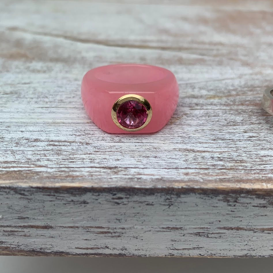 Pink Jade Ring with 14K Gold Bezel | Size 6.75