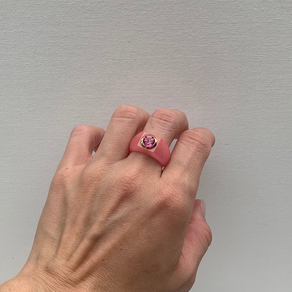 Pink Jade Ring with 14K Gold Bezel | Size 6.75