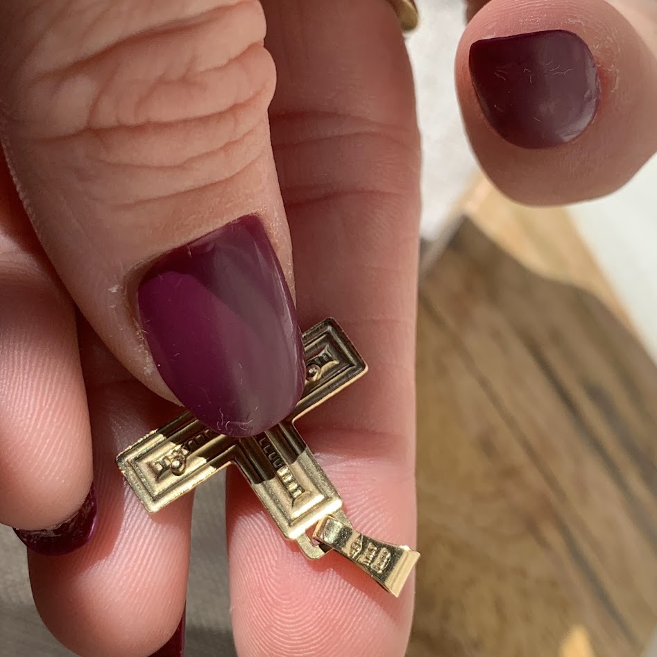 14K Gold Crucifix Cross Pendant | 3.62g