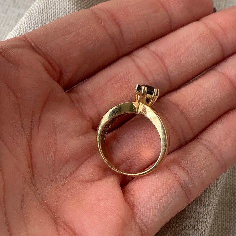 10K Gold Marquise Black Onyx Statement Ring | 5.42g | Size 6.5