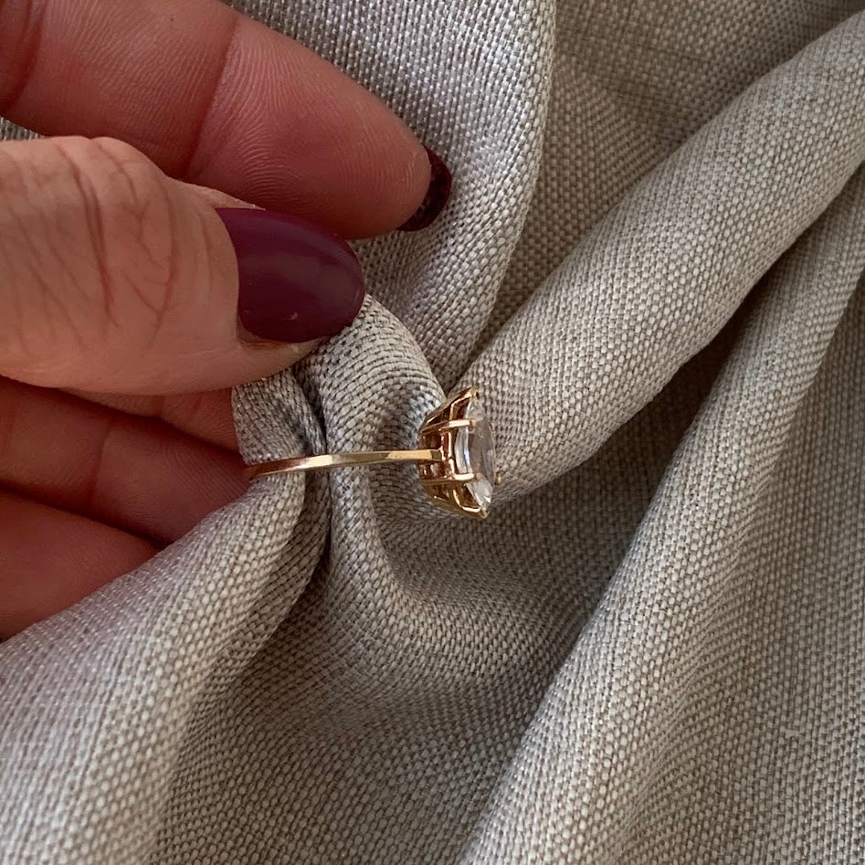 10K Gold Marquise CZ Solitaire Ring | 1.86g | Size 6