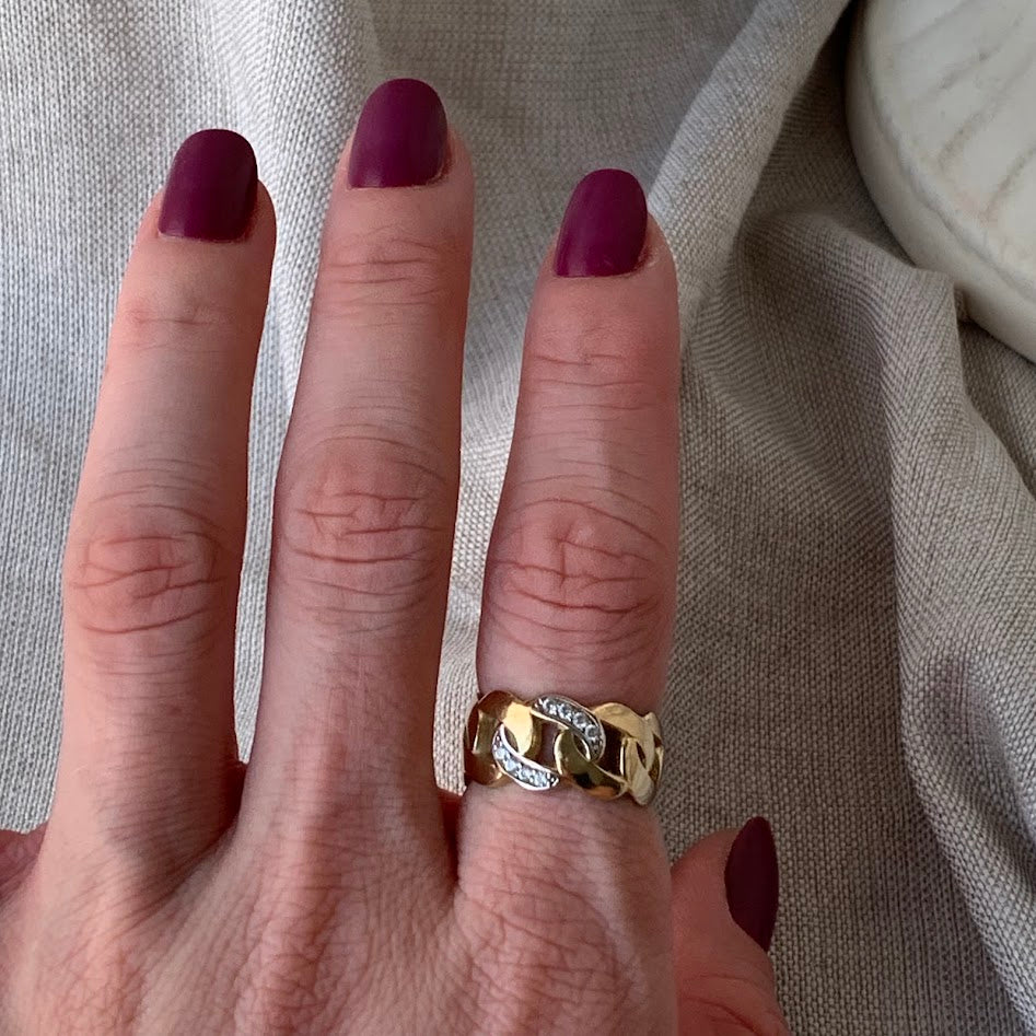 10K Gold Curb Link Ring | 2.94g | Size 7.5