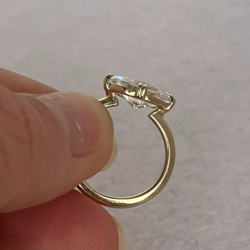 10K Solid Yellow Gold East–West Marquise Moissanite Pinky Ring – 2 CT