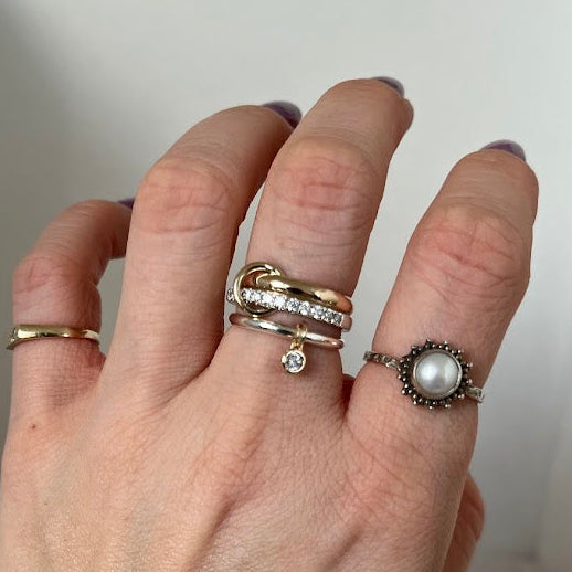 Vintage Style Pearl Sunburst Ring in Sterling Silver - Size 8.25
