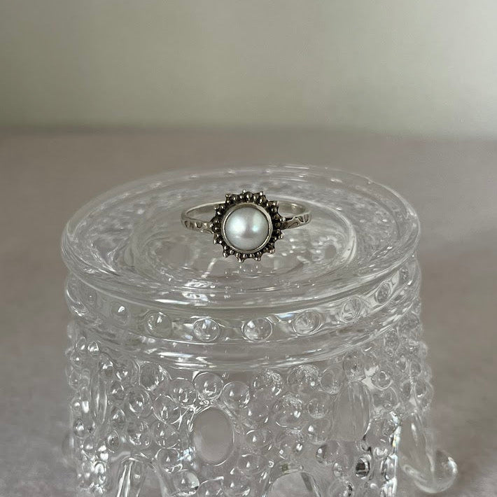 Vintage Style Pearl Sunburst Ring in Sterling Silver - Size 8.25