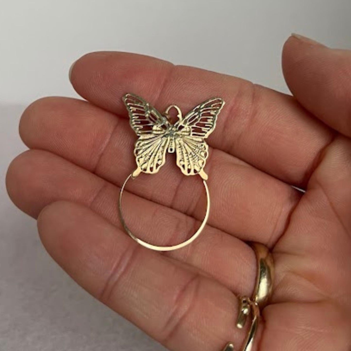 Vintage 14k Yellow Gold Butterfly Charm Holder Pendant – Layering Necklace